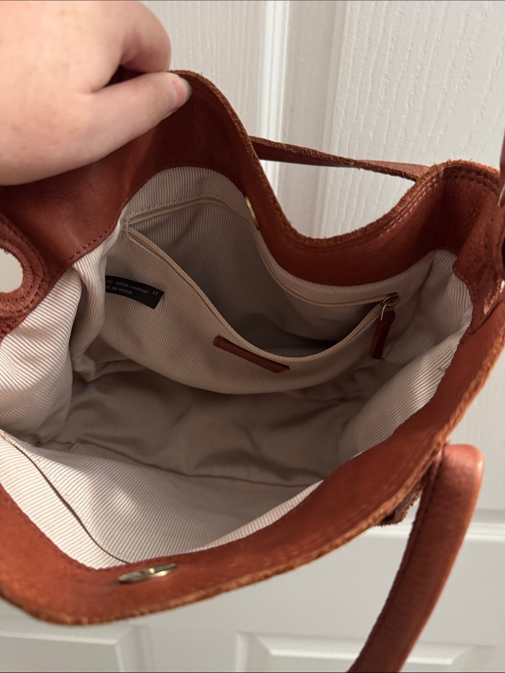 Margot Leather womens shoulderBag — Rustic Brown - Picture 8 of 11